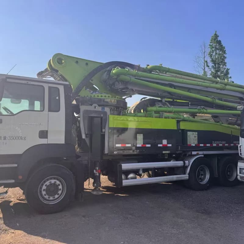 zoomlion 52m concrete pump truck photos