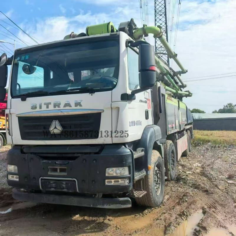 2020 56M zoomlion sitrak truck mounted concrete pump