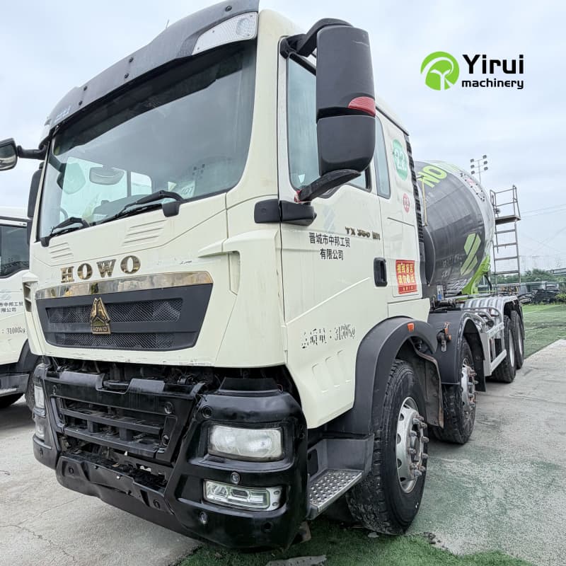 Zoomlion howo truck mixers