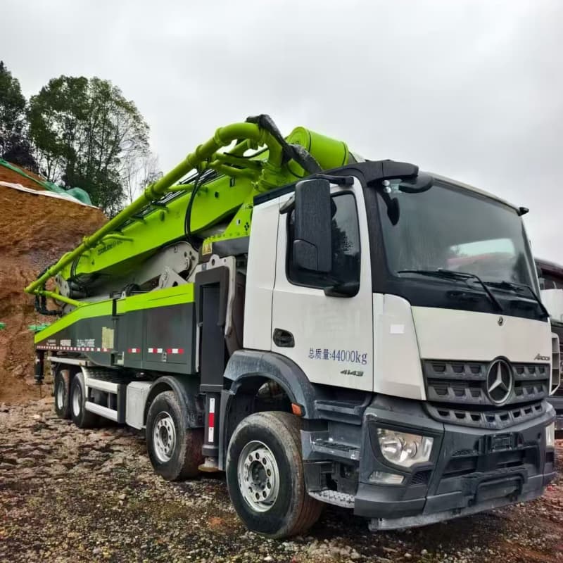 56M zoomlion concrete pump truck for sale