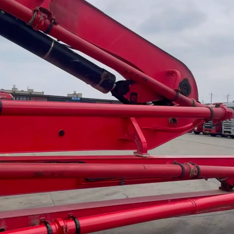 check the boom of concrete pumps