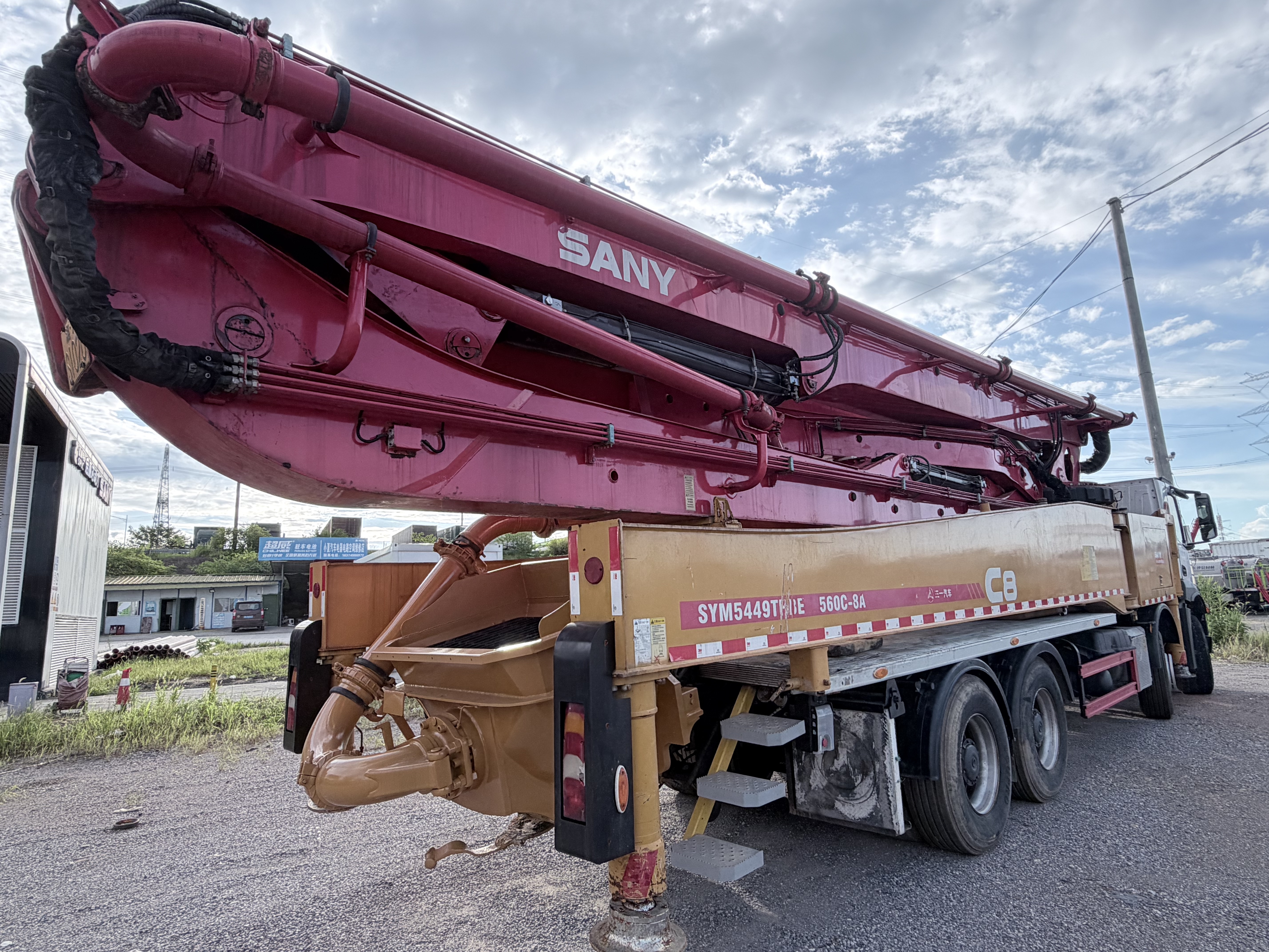 used sany 56m concrete pump truck